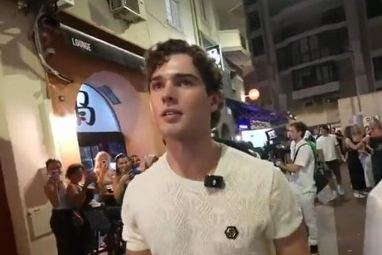 Cannes : l’influenceur masculiniste Clavicular interpellé par une Française pour ses propos.
