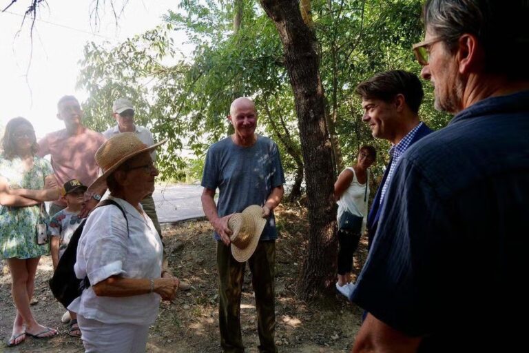 Restauration du lac naturel de Grasse après des années d’abandon par la municipalité.