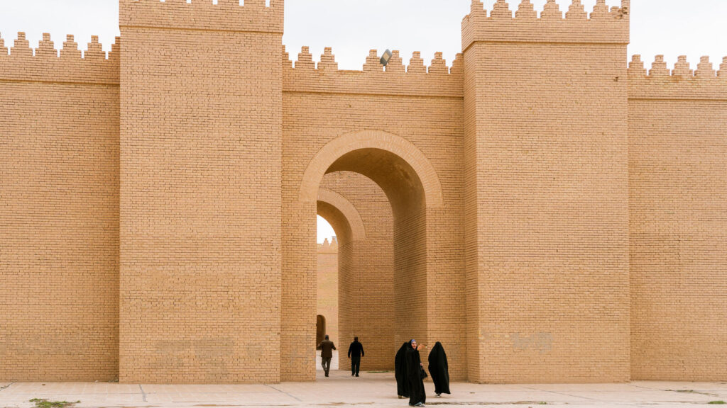Babylone : la restauration d’un site historique en Irak favorise la paix durable.