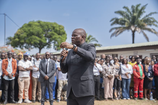 Oligui Nguema et la SEEG au CDM Jean Violas : enjeux et tensions discutés.
