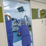 Accidents médicaux : 15 000 décès prévus, une épidémie silencieuse à analyser.