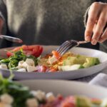 Pesticides et PFAS : analyse des dangers alimentaires en France et leurs implications sanitaires.