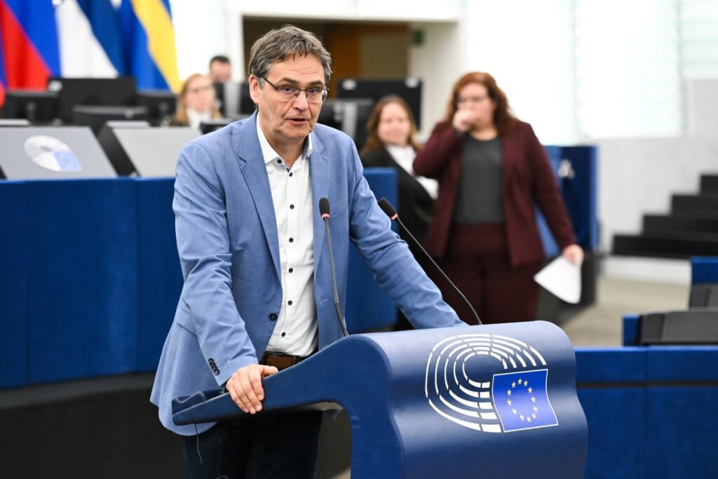 Peter Liese propose la contraception masculine comme solution pour réduire l’avortement.
