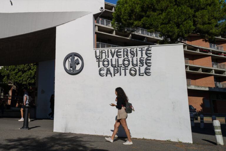 Universités en France : hausse des frais d’inscription envisagée pour 2024.