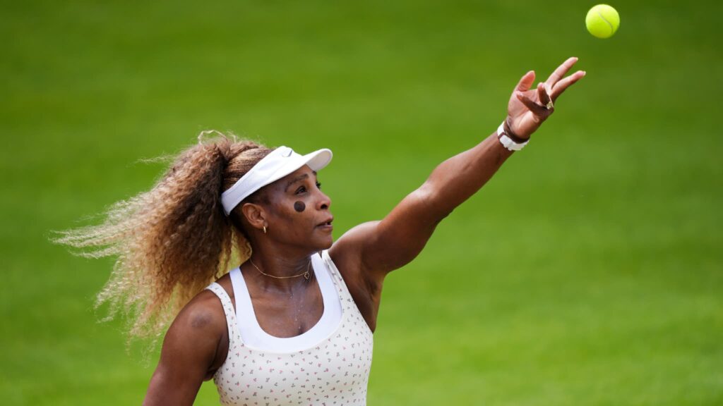 Serena Williams contrainte de renoncer à son retour en raison du forfait de sa partenaire.