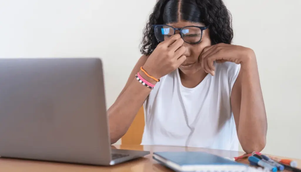 Bac et brevet : stratégies pour gérer le stress des examens en France