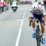 Tour de France 2026 : Bernaudeau présente la composition de TotalEnergies et critique le marché des transferts.