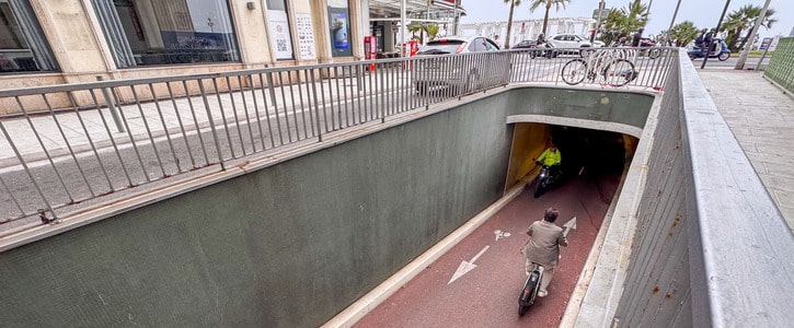 La piste cyclable du tunnel du Congrès maintenue grâce à la mobilisation de 8 300 signataires.