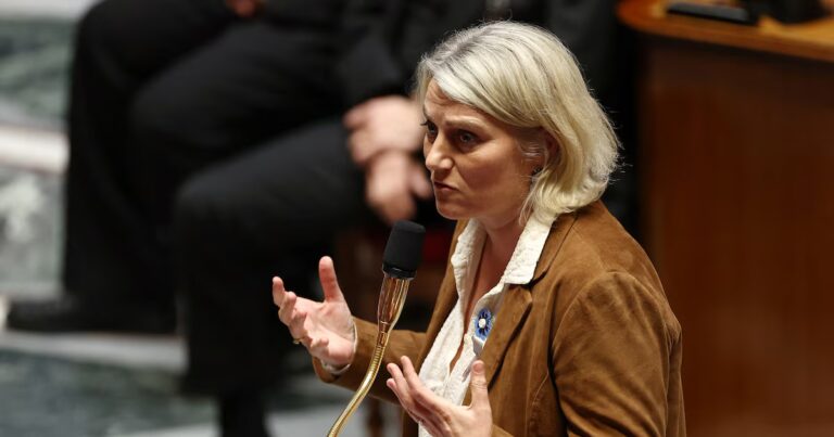 Le gouvernement relance la grande cause de la santé mentale avec un dispositif coupe-file