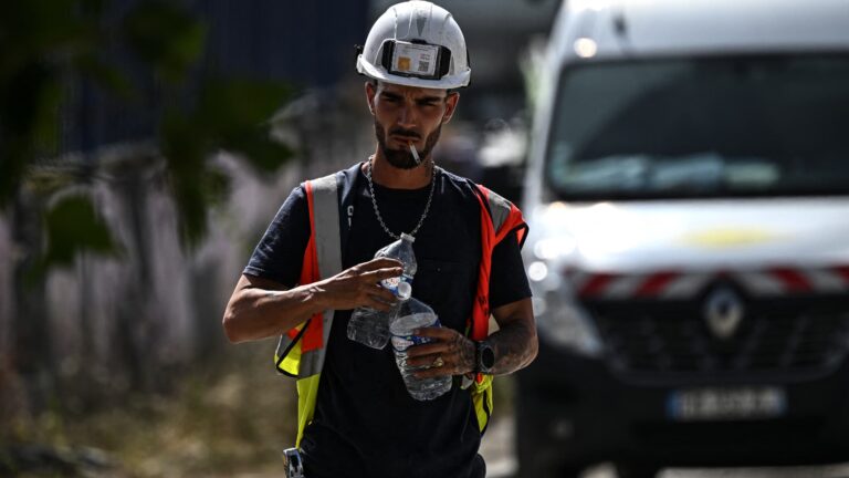 Chantiers et bureaux : Pourquoi la limite de température de travail reste floue en France ?