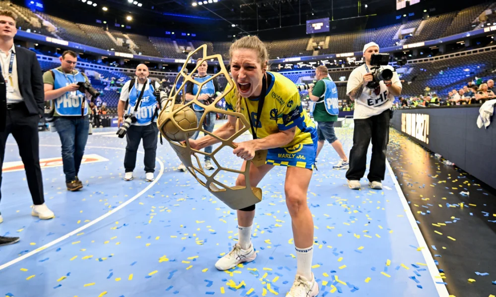 Réactions des Messines Valentini, Bouktit, Bundsen après leur sacre en Ligue des champions