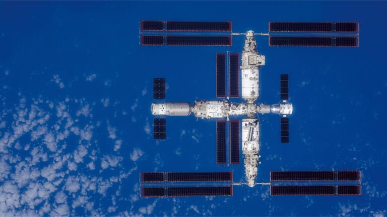 La Chine prévoit de doubler la taille de sa station spatiale Tiangong alors que l’ISS approche de la fin.
