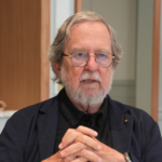Jim Allison annonce des avancées dans la recherche sur le cancer à l&rsquo;occasion de son prix Nobel