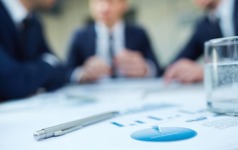 BDO recrute un expert en services financiers pour renforcer son équipe en France.