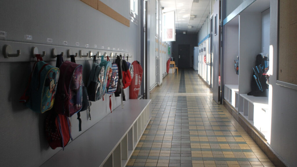 Alpes-Maritimes : un juge d’instruction enquête sur des viols dans une école maternelle