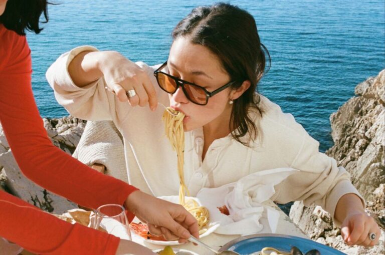 Anna Leonte Loron et les représentations des femmes dans la culture culinaire contemporaine