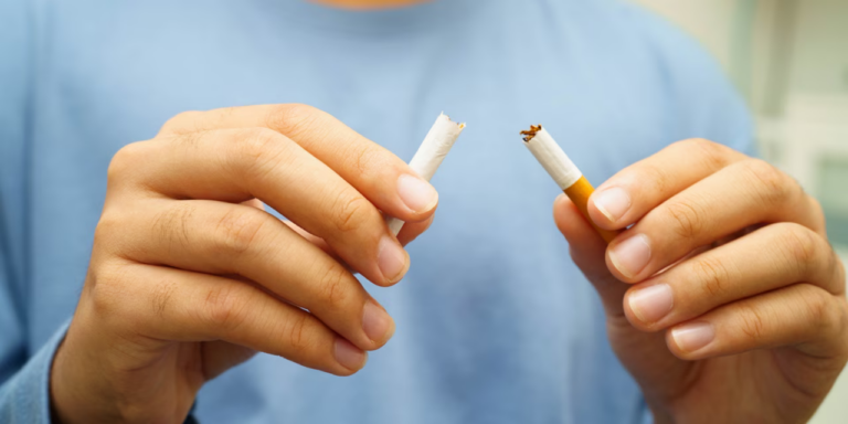 Une étude démontre que cesser de fumer préserve les fonctions cérébrales à tout âge.