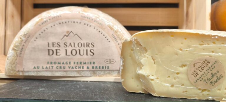 MÉLANGE BREBIS-VACHE FERMIER DU BARETOUS
