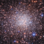 Terzan 5, une boule d’étoiles, pourrait être un des blocs de construction de la Voie lactée.