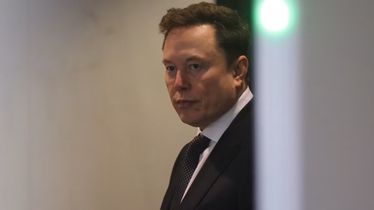 SpaceX entre en Bourse, Elon Musk réoriente l’attention vers Wall Street.