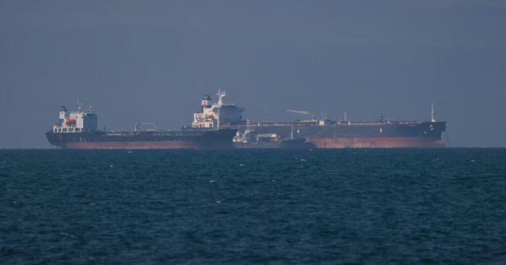 Les cours du pétrole chutent après l’accord entre les États-Unis et l’Iran.