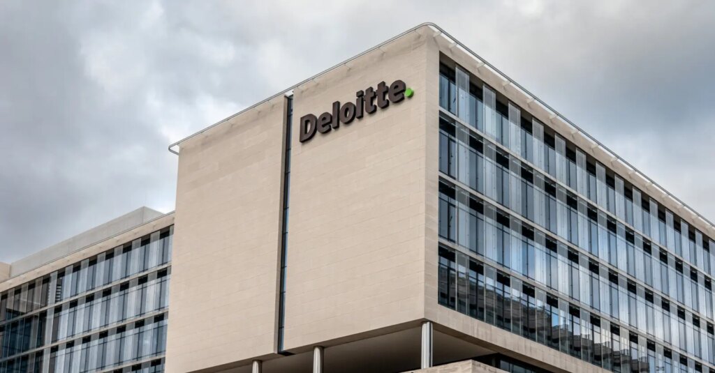 Bruxelles dépense plus d’1 million d’euros en consultance pour ses services informatiques.