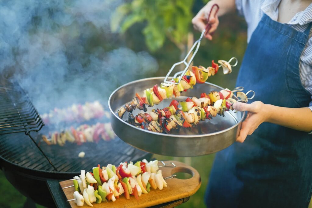 Le barbecue végétarien gagne en popularité dans les cuisines françaises.