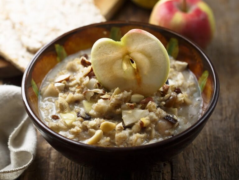 Le muesli : une analyse révèle des ingrédients peu sains dans certains produits.