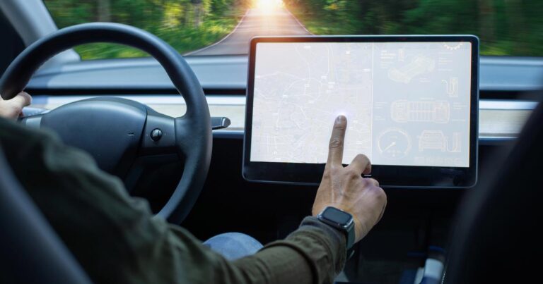 Les voitures en France dotées de systèmes de surveillance de l’attention au volant dès juillet.