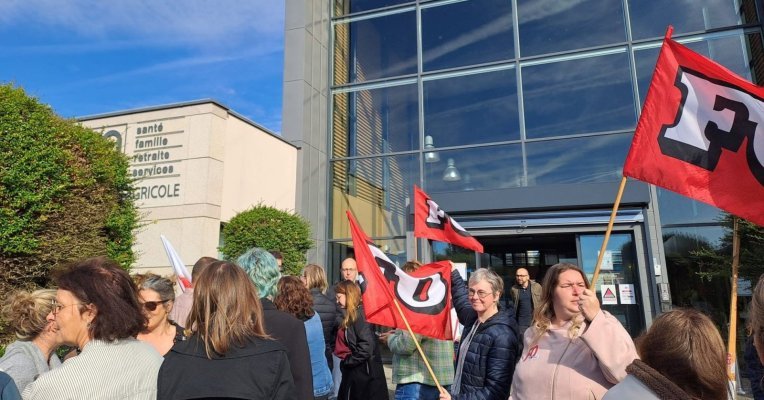 Mobilisation à la MSA contre la réduction des effectifs dans le secteur agricole.