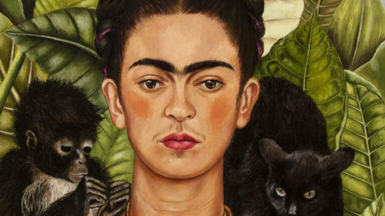 Exposition Frida Kahlo à la Tate Modern : analyse du phénomène artistique mondial.