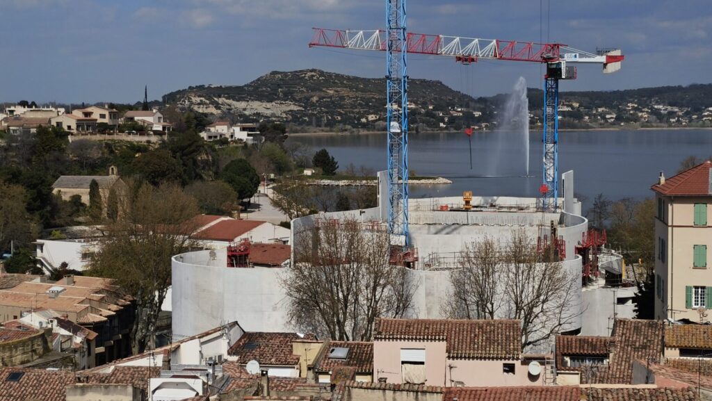 Le théâtre d’Istres pourrait être géré par une entité privée en raison de la crise budgétaire.