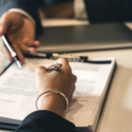 Contrat obsèques et convention obsèques : différences clés en France expliquées.