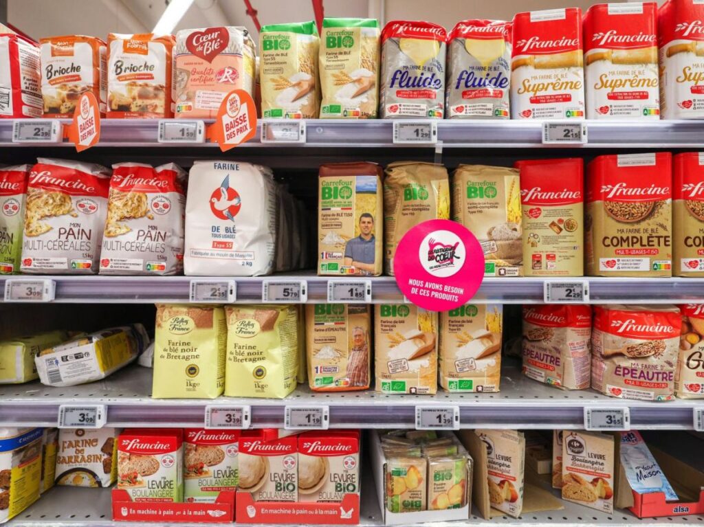 La France, premier producteur européen de blé, augmente ses importations de farine.
