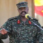 Ouganda : des médias sous contrôle militaire remettent en question la liberté de la presse