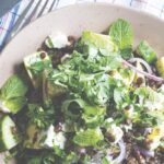 Salade de lentilles : une recette saine pour l&rsquo;été qui favorise l&rsquo;hydratation.