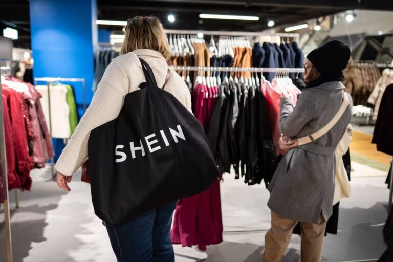 Loi sur la fast-fashion : une occasion manquée pour l’Europe de mener des réformes durables