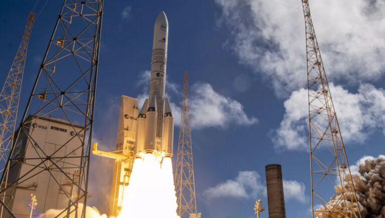 Ariane 64 livre Amazon après une bascule spectaculaire, marquant un jalon pour l’Europe.