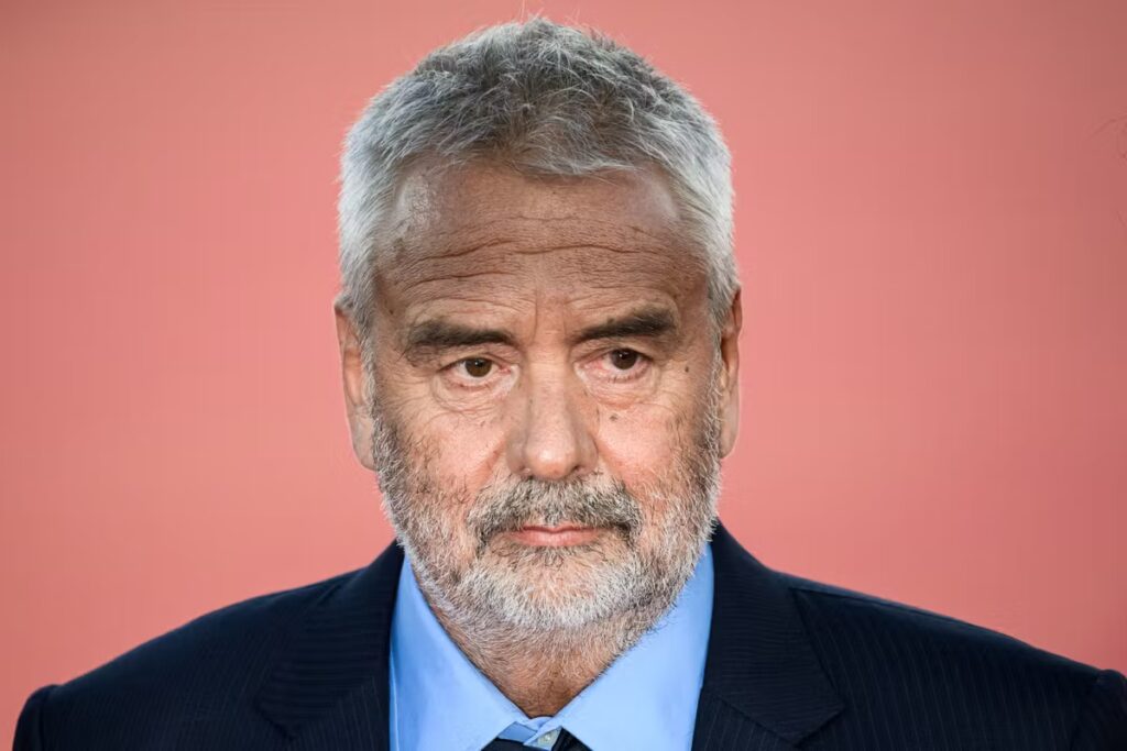 La justice refuse de rouvrir l’enquête pour viol contre Luc Besson en raison de preuves insuffisantes.