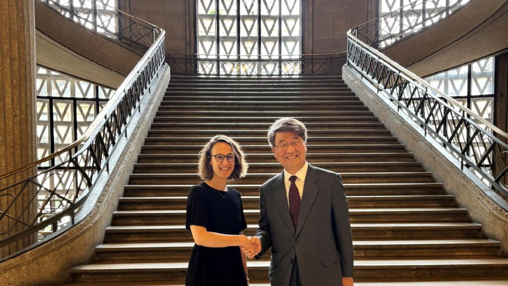 Claire Thoury reçoit Kim Ji Hyung pour des discussions sur la coopération économique entre la France et la Corée.