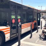 Accessibilité des transports : les difficultés des usagers en fauteuil roulant en bus.