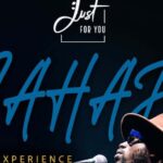 Sahad se produit en direct au Just For You, attirant un large public et des critiques positives.