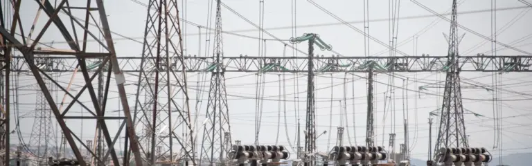 Réforme des réseaux électriques de l’UE : avis divergents des Vingt-Sept pays membres