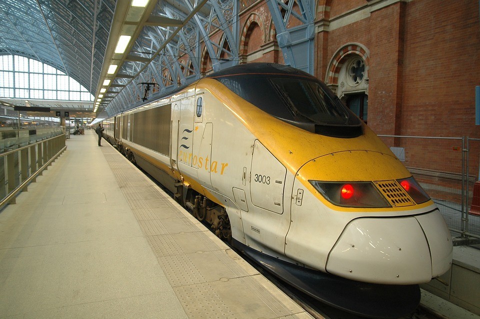 Eurostar immobilisé dans l’Oise : des voyageurs bloqués sous une chaleur de plus de 30 °C.