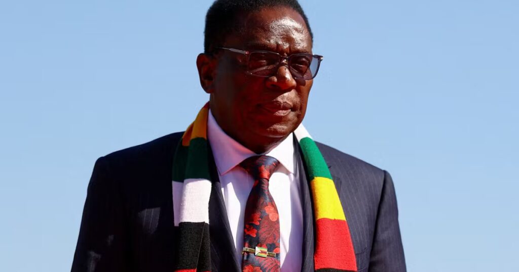 Emmerson Mnangagwa renforce son pouvoir au Zimbabwe avec des mesures controversées