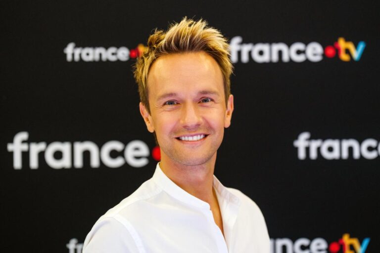 Nouveaux jeux introduits dans Fort Boyard avec Cyril Féraud à la présentation