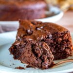 Gâteau fondant choco noisette : recette simple pour un dessert apprécié en France.