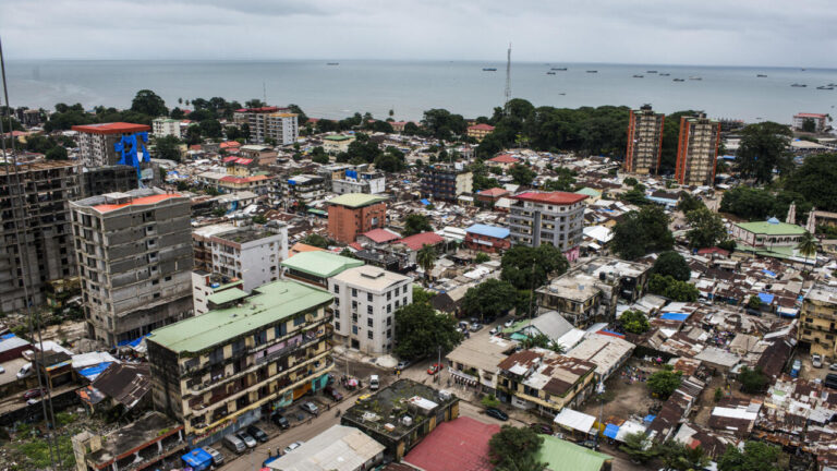 Guinée : l’ancien gouverneur de la Banque centrale condamné en appel pour détournement de fonds