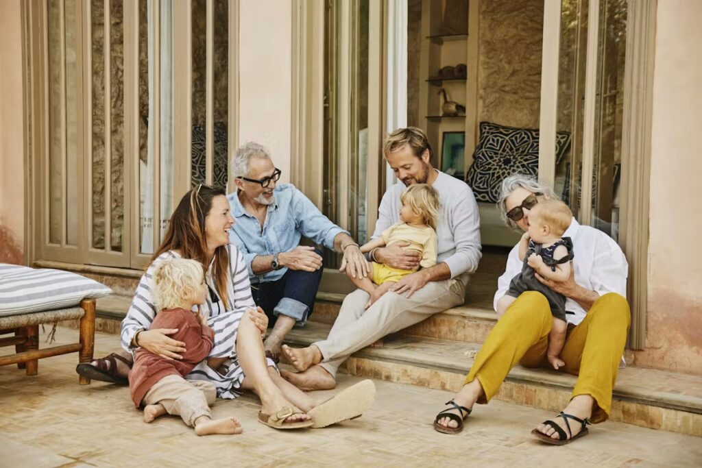 Les grands-parents fragilisent l’autorité parentale par des conseils contradictoires.