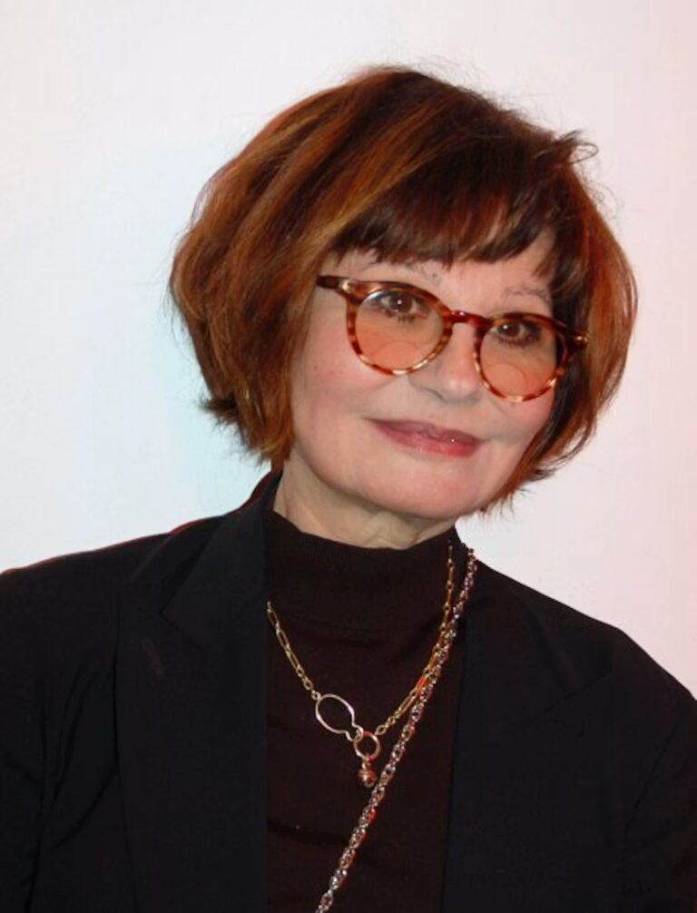 Décès de la chanteuse Guesch Patti, figure emblématique de la scène musicale française.